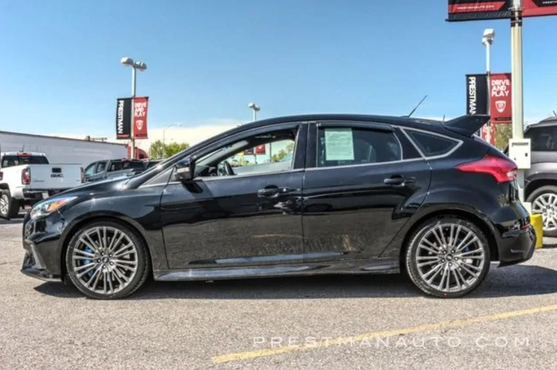 Illustration for article titled Free Vape with Purchase of Ford Focus RS, Seriously